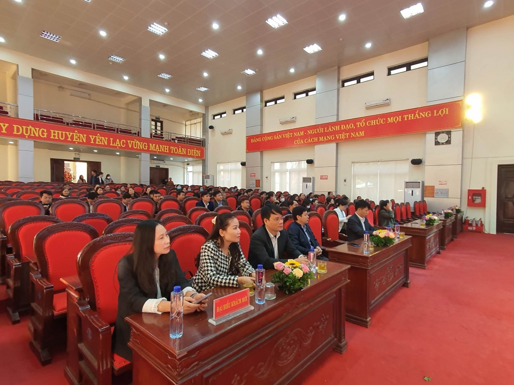 Lãnh đạo tham dự chương trình