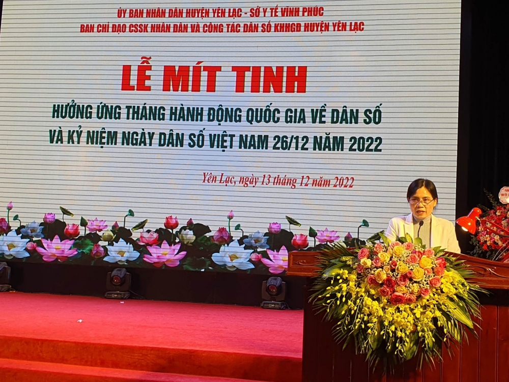 Đồng chí Phó tránh Văn phòng huyện Yên Lạc phát biểu chương trình