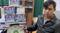 vinh phuc bat giu doi tuong tang tru gan 8kg phao no