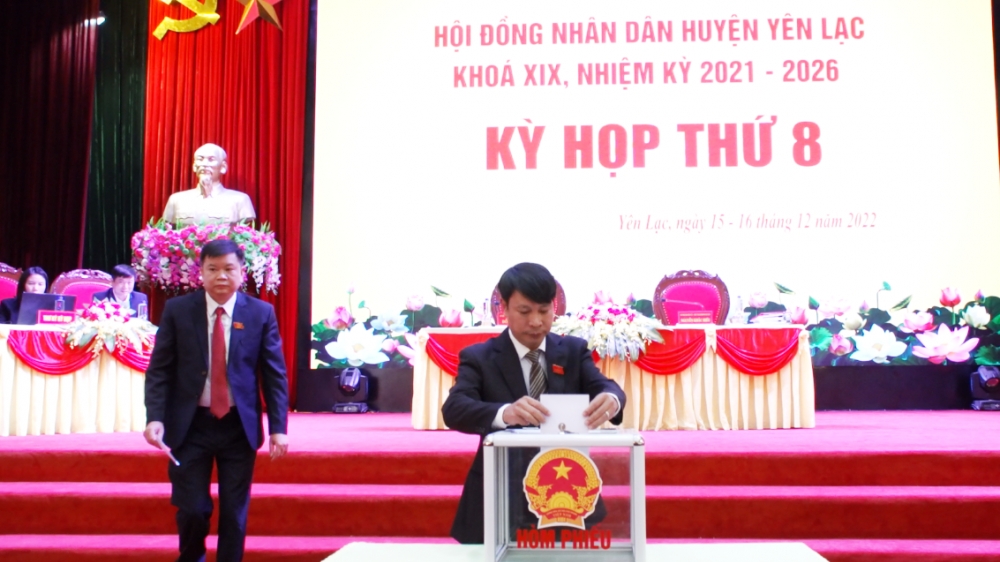 vinh phuc khai mac ky hop thu 8 hdnd huyen yen lac khoa xix