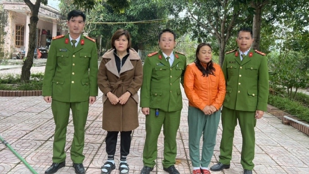 Nghệ An: Triệt xóa ổ nhóm bán ma túy cho công nhân, lái xe tải, thu giữ 1.000 viên hồng phiến