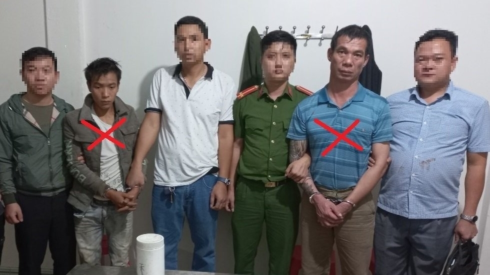 Nghệ An: Khởi tố nhóm đối tượng tàng trữ, mua bán trái phép chất ma túy