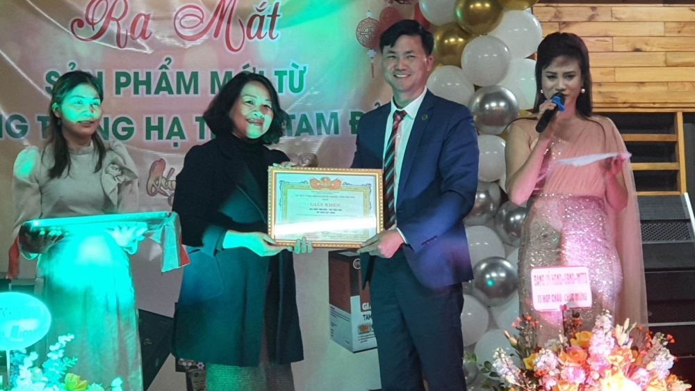 Vĩnh Phúc: Ra mắt hai sản phẩm từ đông trùng hạ thảo Tam Đảo
