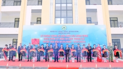 Gắn biển công trình chào mừng kỷ niệm 20 năm thành lập huyện Tam Đảo