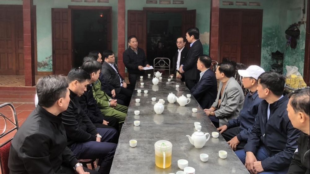 Huyện Vĩnh Tường: Thăm hỏi, hỗ trợ gia đình nạn nhân vụ 3 người tử vong do hỏa hoạn