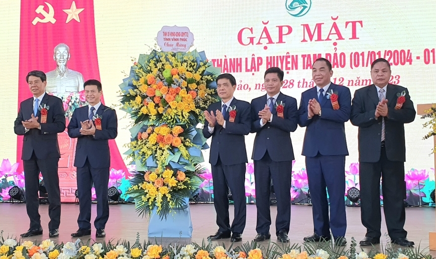 Huyện Tam Đảo phấn đấu đến năm 2030 trở thành thị xã đặc sắc về du lịch