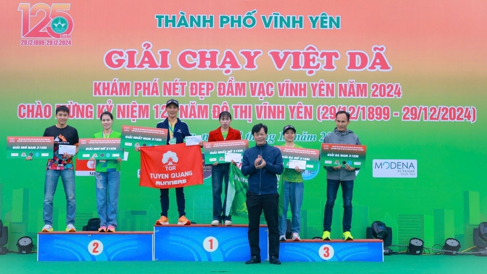 Vĩnh Yên: Gần 2.000 vận động viên tham gia Giải chạy việt dã khám phá nét đẹp đầm Vạc