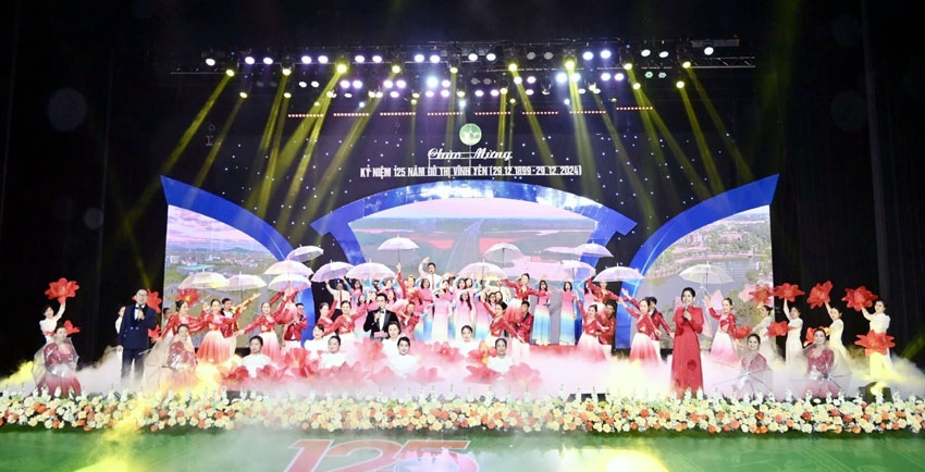 Chương trình nghệ thuật đặc sắc chào mừng