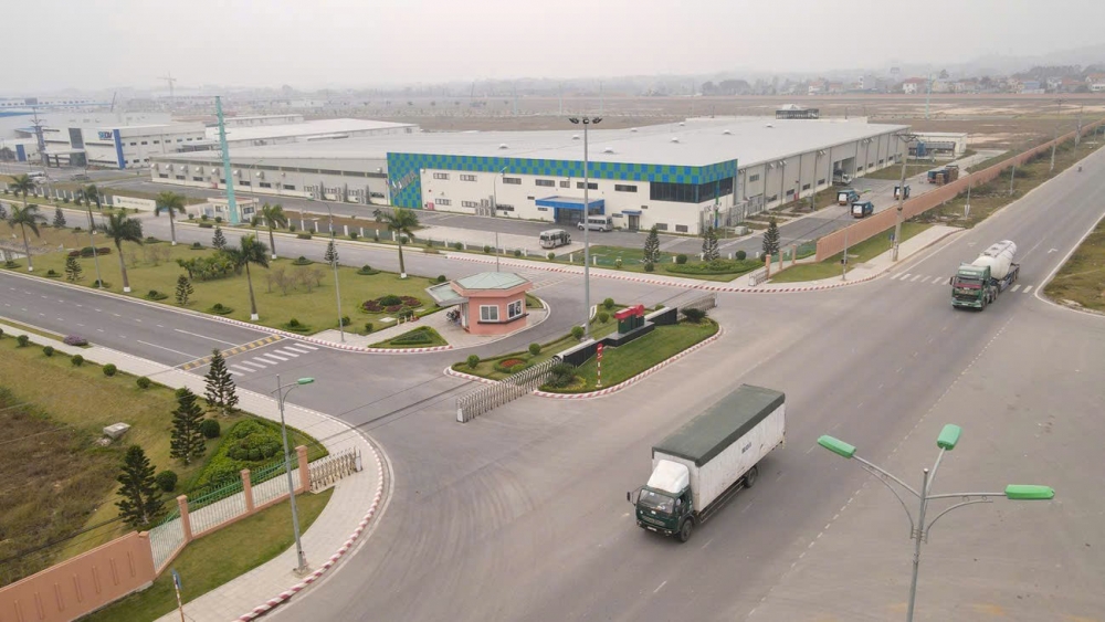 Khu công nghiệp Thăng Long Vĩnh Phúc dành 20% quỹ đất cho cây xanh, thảm cỏ, mặt nước và đường giao thông, tạo cảnh quan hài hòa, thân thiện môi trường