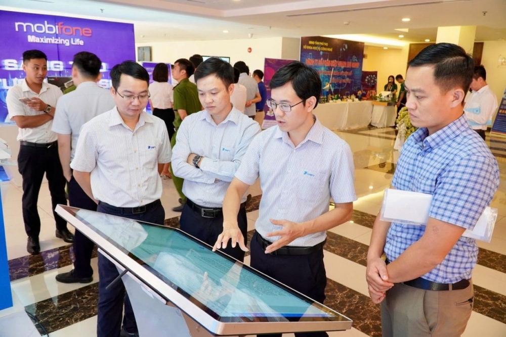 VNPT Phú Thọ giới thiệu các giải pháp công nghệ đến doanh nghiệp