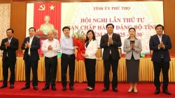 dong chi bui thi thu hang duoc bau giu chuc chu nhiem uy ban kiem tra tinh uy phu tho
