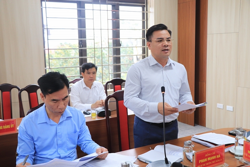 Hội nghị kiểm điểm tập thể và cá nhân Ban Thường vụ Đảng ủy xã Xuân Lãng