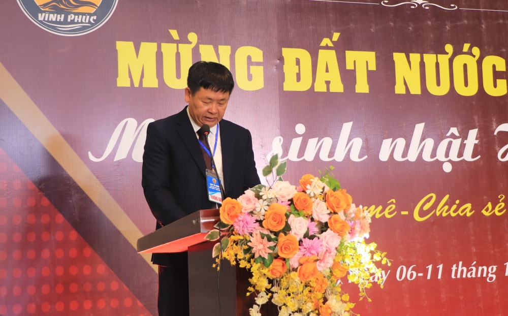 Phú Thọ: Khai mạc Triển lãm tác phẩm sinh vật cảnh nghệ thuật