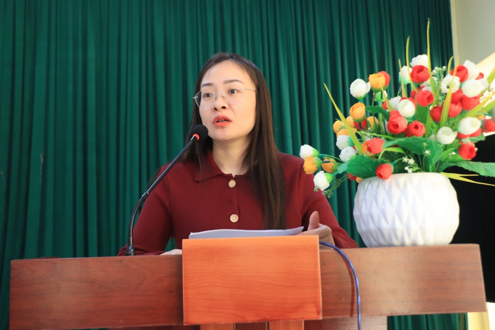 bà Phạm Thị Phương Linh, Phó Chủ tịch UBND xã bà Phạm Thị Phương Linh, Phó Chủ tịch UBND xã