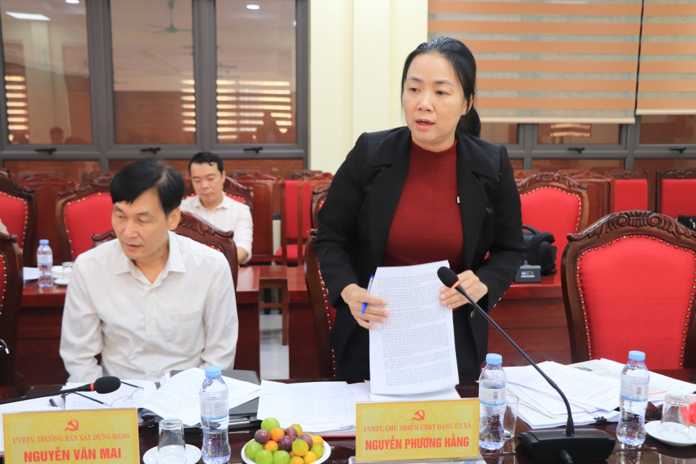 Xã Tam Hồng: Kiểm điểm, đánh giá xếp loại tập thể và cá nhân năm 2025 Xã Tam Hồng: Kiểm điểm, đánh giá xếp loại tập thể và cá nhân năm 2025