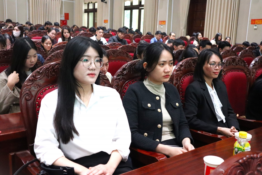 Xã Bình Nguyên: Bế giảng lớp bồi dưỡng nhận thức về Đảng năm 2025