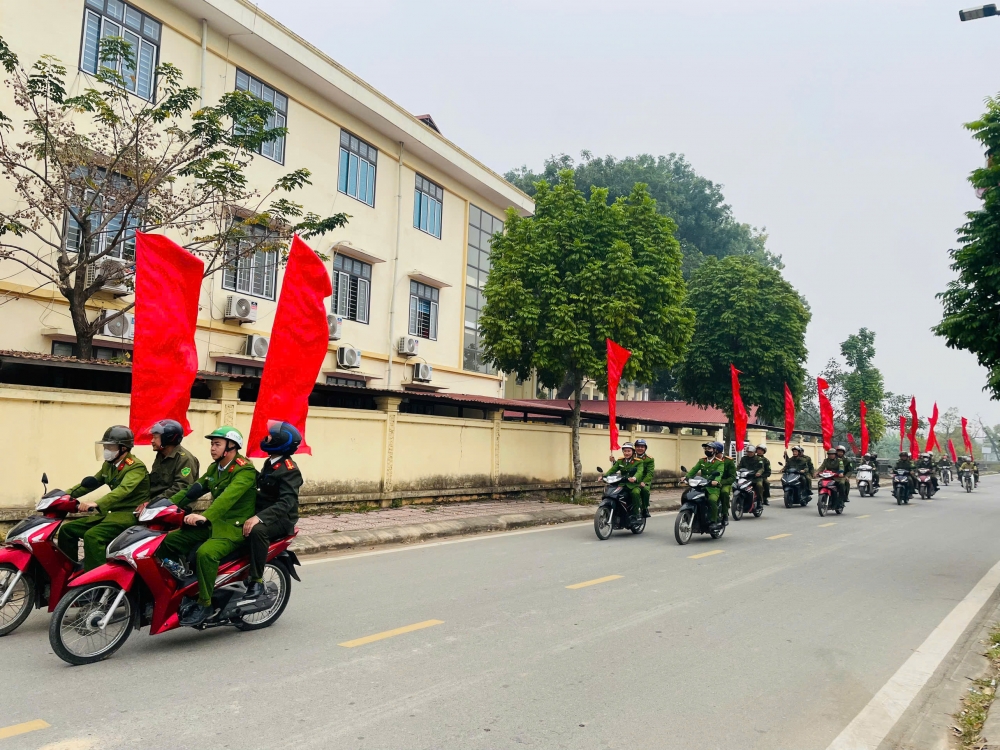 Xã Xuân Lãng: Mở đợt cao điểm tấn công, trấn áp tội phạm Xã Xuân Lãng: Mở đợt cao điểm tấn công, trấn áp tội phạm