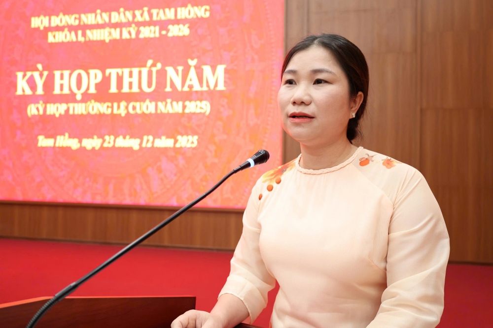 Kỳ họp thứ nhất HĐND xã Tam Hồng thông qua 9 Nghị quyết quan trọng