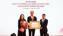 toyota viet nam don nhan huan chuong lao dong hang nhat