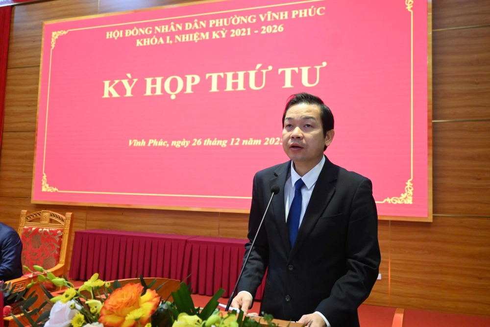 Đồng chí Hoàng Đình Thuật, Phó Chủ tịch UBND thành phố phát biểu. Đồng chí Hoàng Đình Thuật, Phó Chủ tịch UBND thành phố phát biểu.