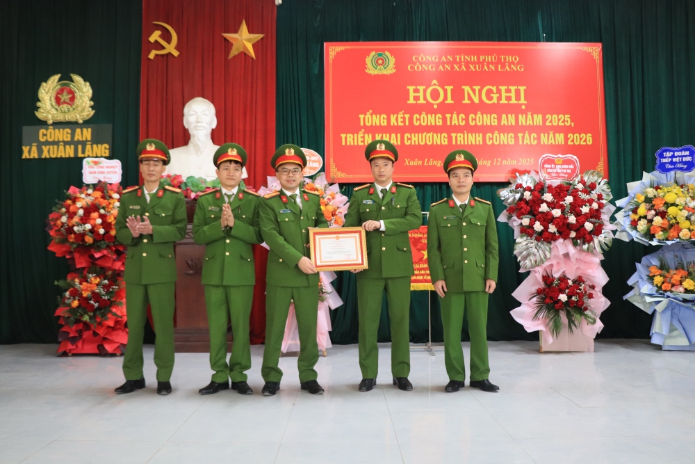 Công an xã Xuân Lãng: Không để bị động bất ngờ trong mọi tình huống Công an xã Xuân Lãng: Không để bị động bất ngờ trong mọi tình huống