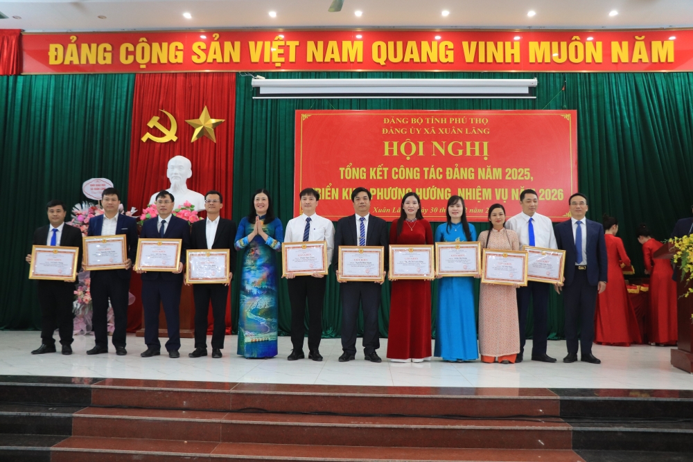 Phát huy truyền thống đoàn kết, góp phần xây dựng xã Xuân Lãng ngày càng văn minh, giàu đẹp