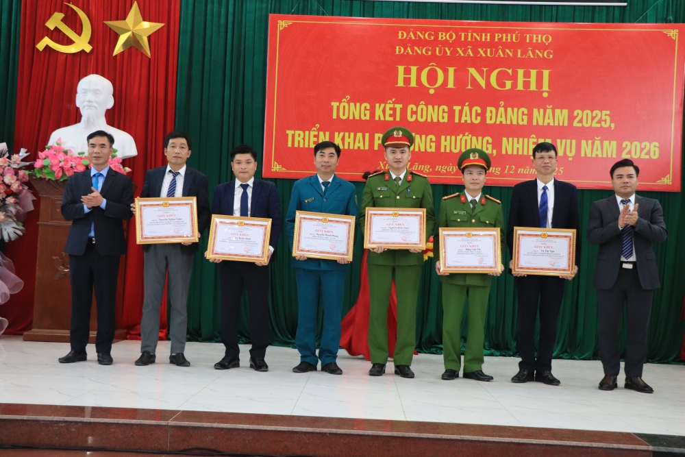 Phát huy truyền thống đoàn kết, góp phần xây dựng xã Xuân Lãng ngày càng văn minh, giàu đẹp