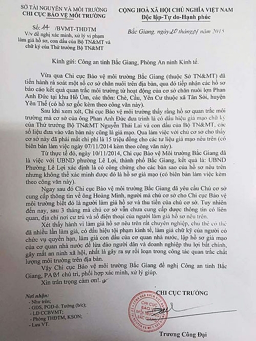 Một viên chức của Bộ TN&MT và 6 người khác bị khởi tố về tội làm giả giấy tờ
