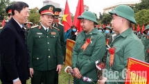 Hàng nghìn thanh niên các tỉnh Thái Nguyên, Bắc Ninh, Bắc Giang lên đường nhập ngũ