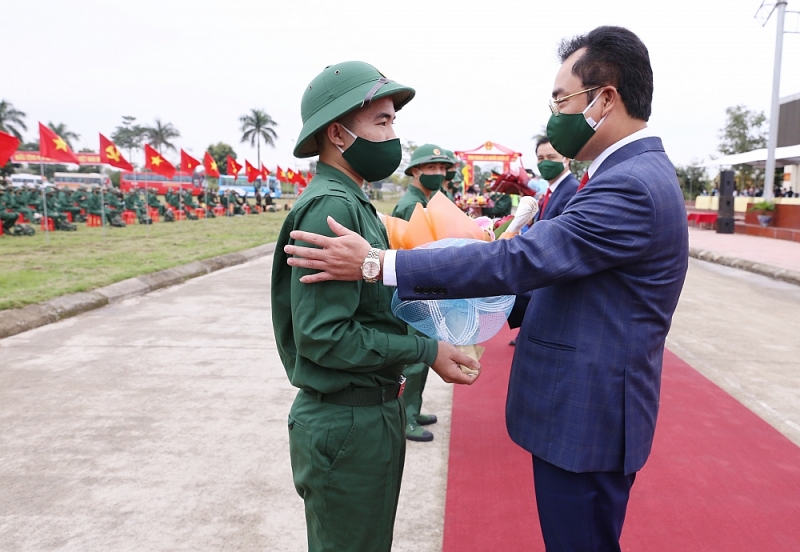 Lễ giao, nhận quân tại tỉnh Thái Nguyên diễn ra trang trọng, an toàn