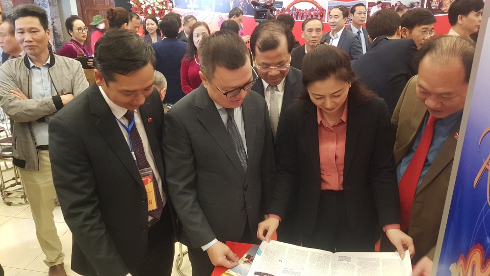 Bắc Giang: Khai mạc Hội báo xuân Giáp Thìn 2024