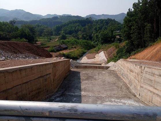Hàng loạt dự án, công trình cấp bách tại tỉnh Thái Nguyên đang bị "đắp chiếu"