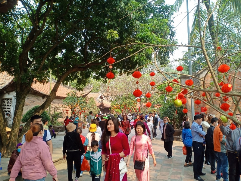 Bắc Giang: Hơn 300 nghìn du khách đến với lễ hội chùa Vĩnh Nghiêm