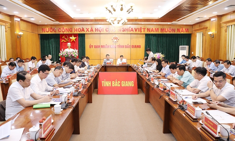 Tạo mọi thuận lợi để tiêu thụ vải thiều Bắc Giang Tạo mọi thuận lợi để tiêu thụ vải thiều Bắc Giang