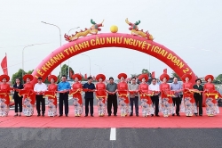 Thủ tướng Phạm Minh Chính cắt băng khánh thành cầu Như Nguyệt tại Bắc Giang