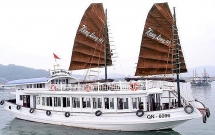 Điều tra vụ nhân viên tàu du lịch quay trộm du khách tắm ở Quảng Ninh