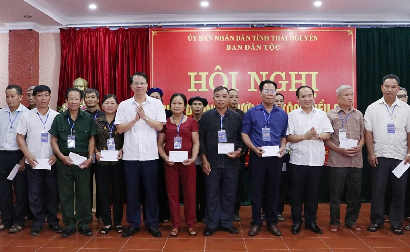 Tỉnh Thái Nguyên biểu dương 60 đại biểu người dân tộc thiểu số uy tín 3241 img 0110jpg