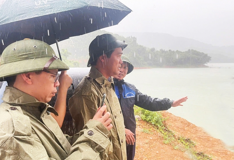 Lãnh đạo tỉnh Bắc Ninh chỉ đạo đảm bảo an toàn cho người dân trước cơn bão số 3