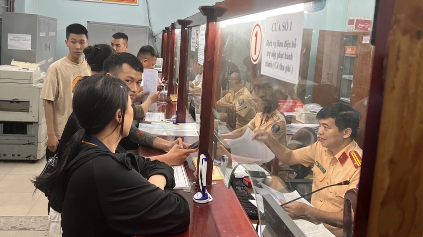 Bắc Ninh: Người dân viết thư cảm ơn CSGT vì sự nhiệt tình và chu đáo