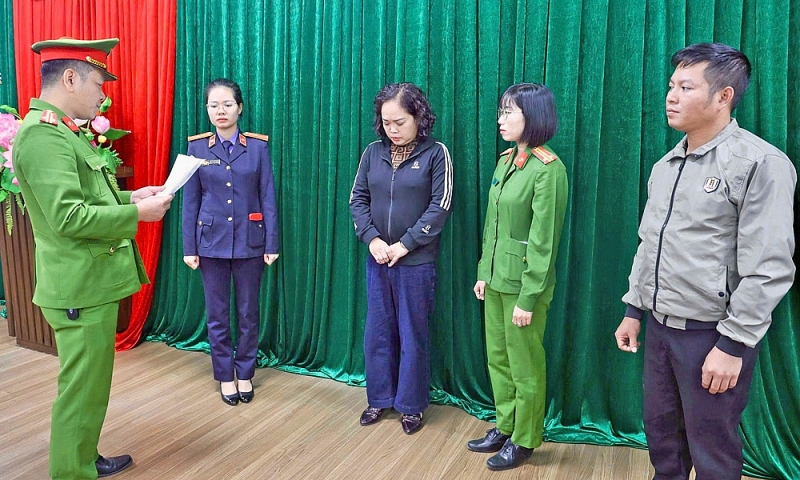 Khởi tố 2 cán bộ thuế tỉnh Bắc Ninh nhận hối lộ 4,3 tỷ đồng