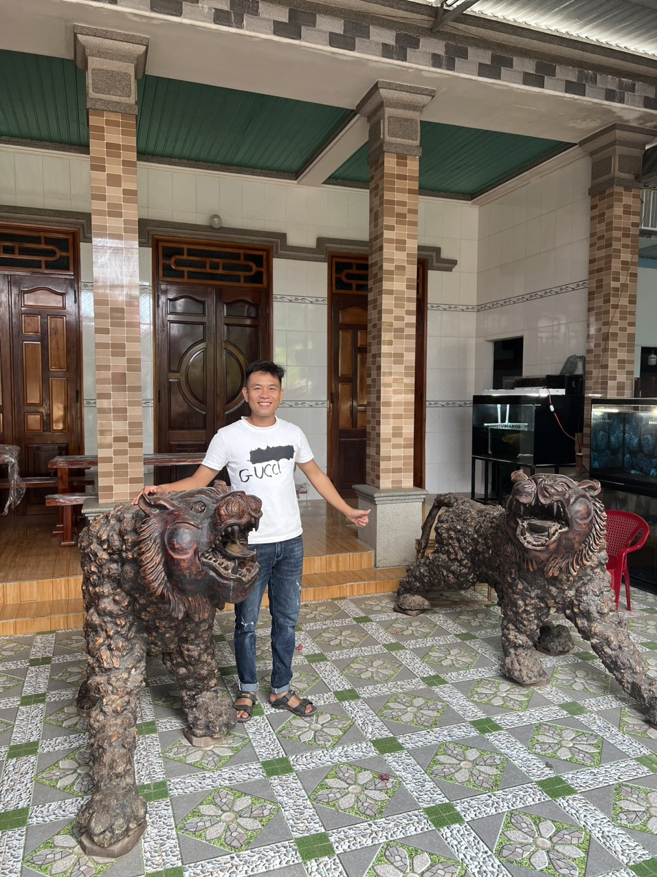 Lê Ngọc Hữu: Từ công nhân đến chủ doanh nghiệp gỗ uy tín Lê Ngọc Hữu: Từ công nhân đến chủ doanh nghiệp gỗ uy tín