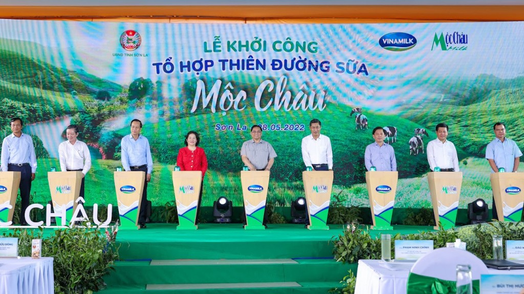 Thủ tướng bấm nút khởi công dự án &amp;quot;Tổ hợp Thiên đường sữa Mộc Châu&amp;quot; vốn đầu tư 3.150 tỷ đồng