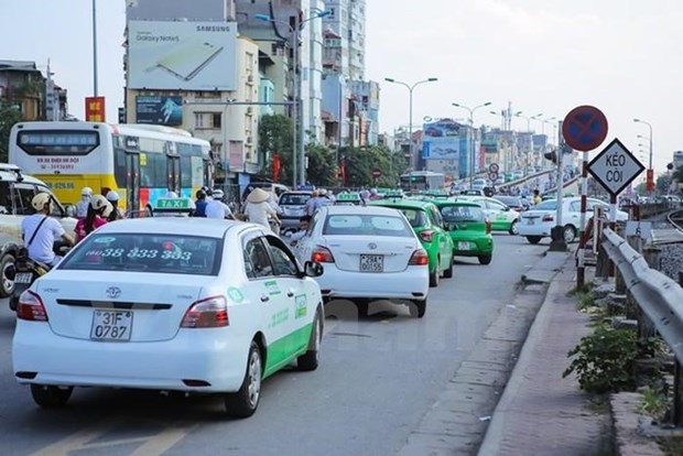 Nhà nước nên nghiên cứu, hỗ trợ mức phí đổi biển số xe màu vàng