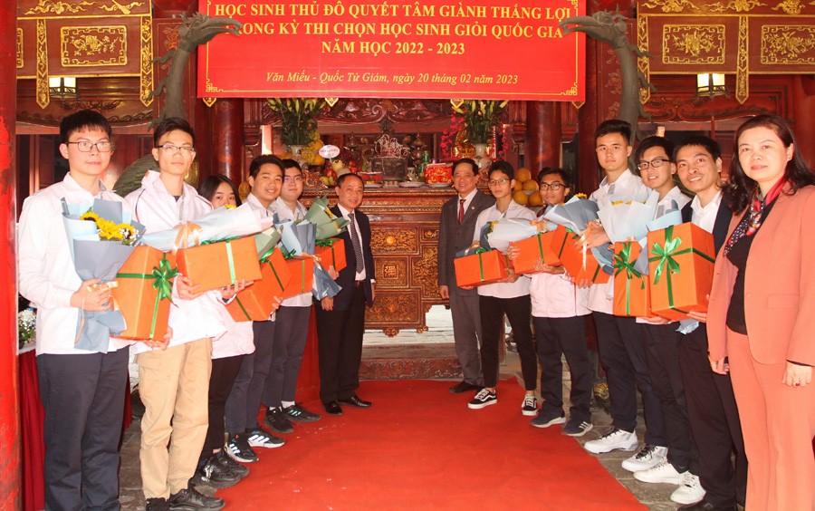 Hà Nội gặp mặt 184 học sinh tham dự kỳ thi chọn học sinh giỏi quốc gia