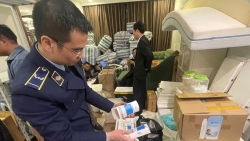 Phát hiện gần 3 tấn thực phẩm chức năng không rõ nguồn gốc trong căn hộ cao cấp