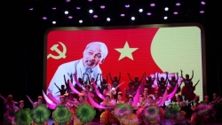 Chương trình giao lưu nghệ thuật “Dấu son ngời” kỷ niệm 77 năm ký Hiệp định sơ bộ Pháp - Việt