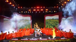 Chương trình nghệ thuật kỷ niệm 50 năm "Chiến thắng trở về" của các chiến sỹ bị địch bắt tù đày