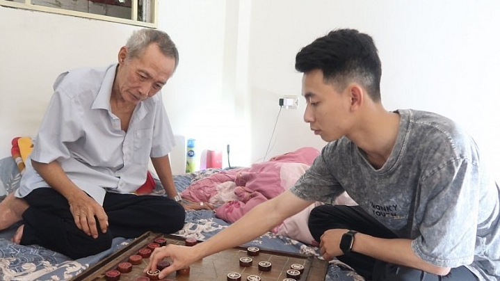 Hành trình xây dựng tổ ấm cho người vô gia cư của các bạn trẻ 10X