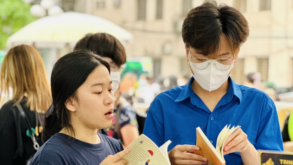 "Hội sách 0 đồng" lan tỏa văn hóa đọc trong giới trẻ