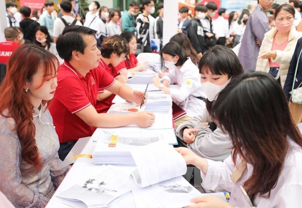 Qua ngày hội tư vấn tuyển sinh, thí sinh được giải đáp về chương trình học, cơ hội việc làm